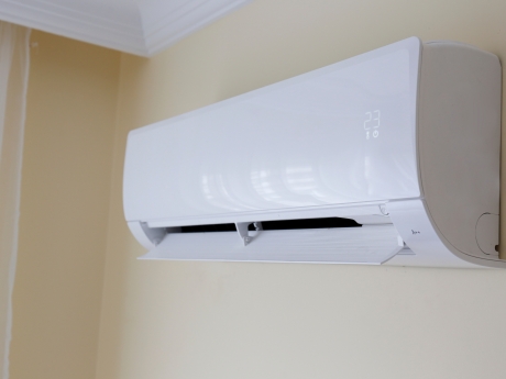 mini split air conditioner on wall